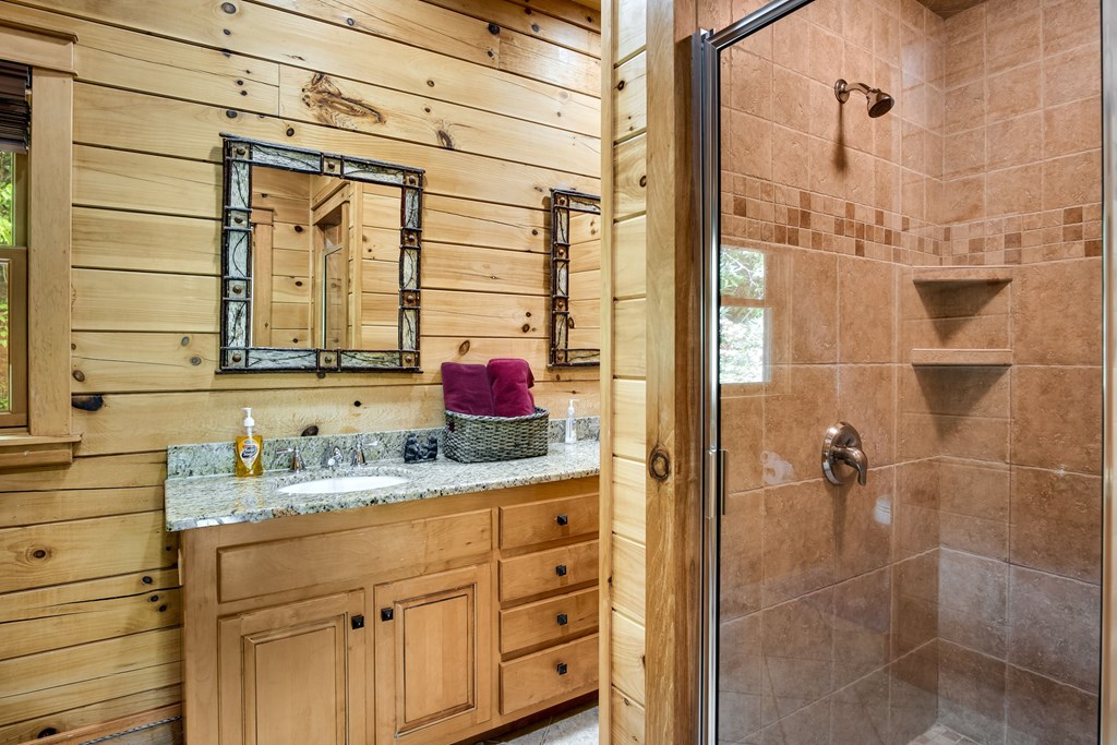 323 Indian Lake Road