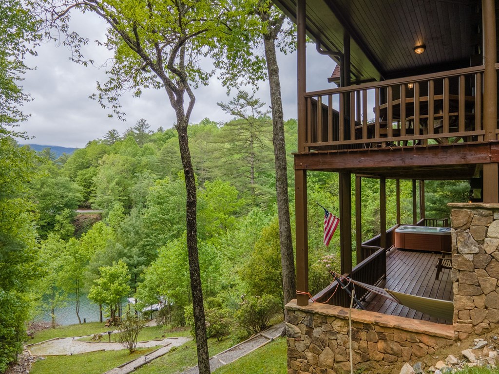 323 Indian Lake Road