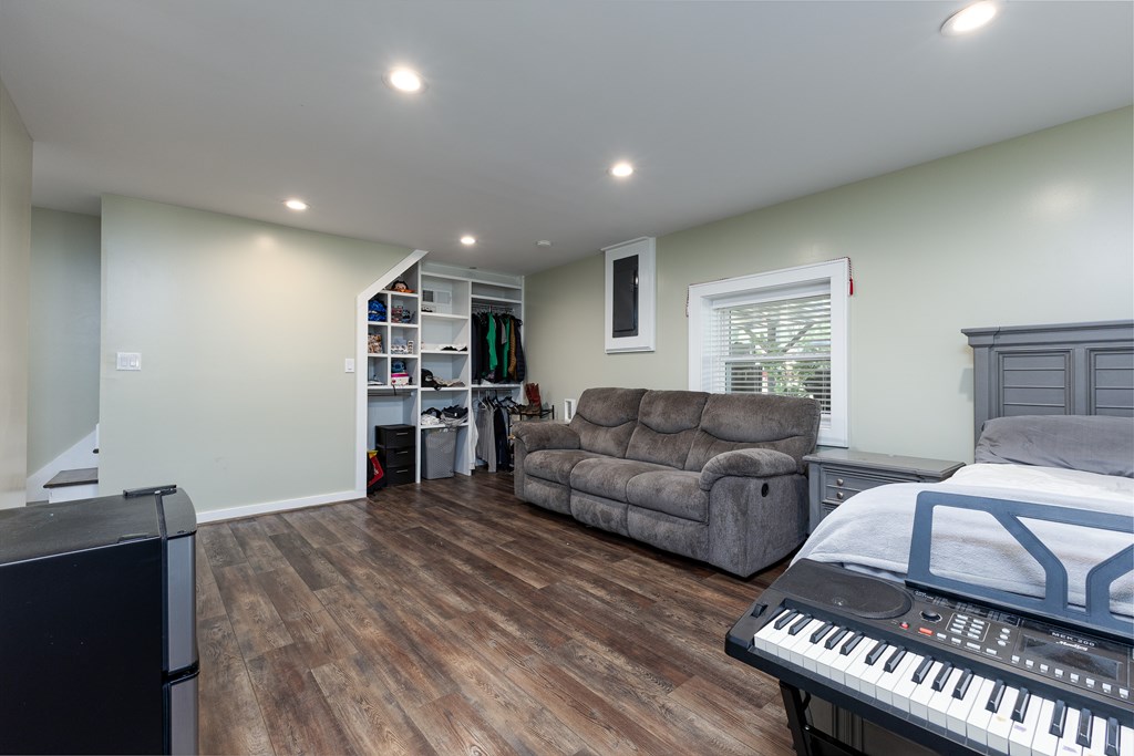 410&161 Lyle Street & Green Street