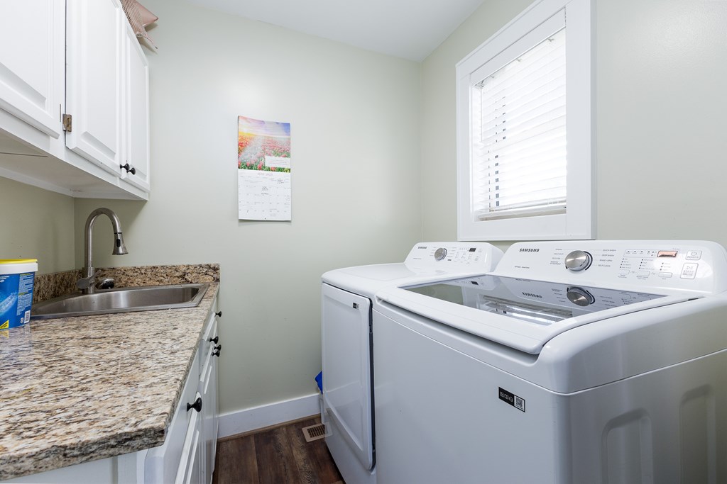 410&161 Lyle Street & Green Street