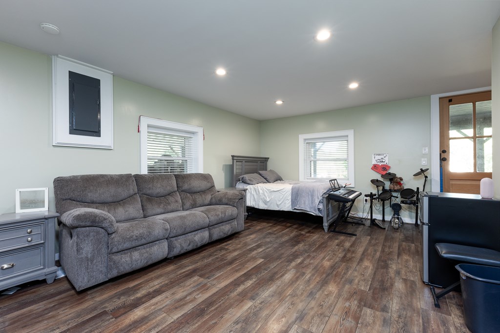 410&161 Lyle Street & Green Street