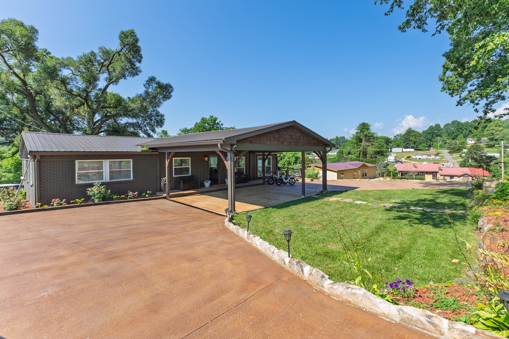 410&161 Lyle Street & Green Street