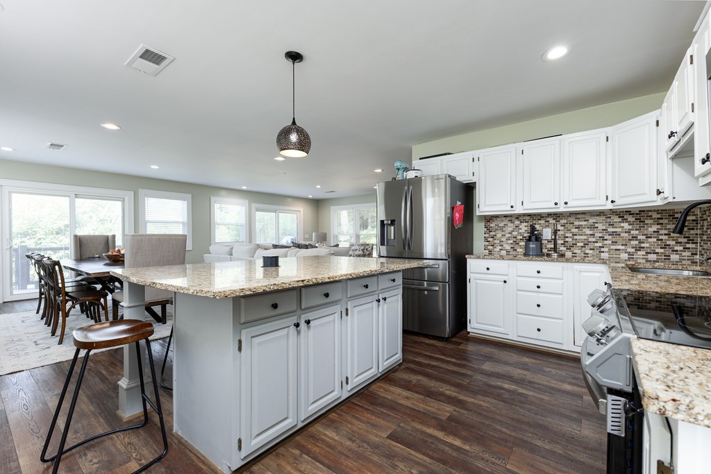 410&161 Lyle Street & Green Street