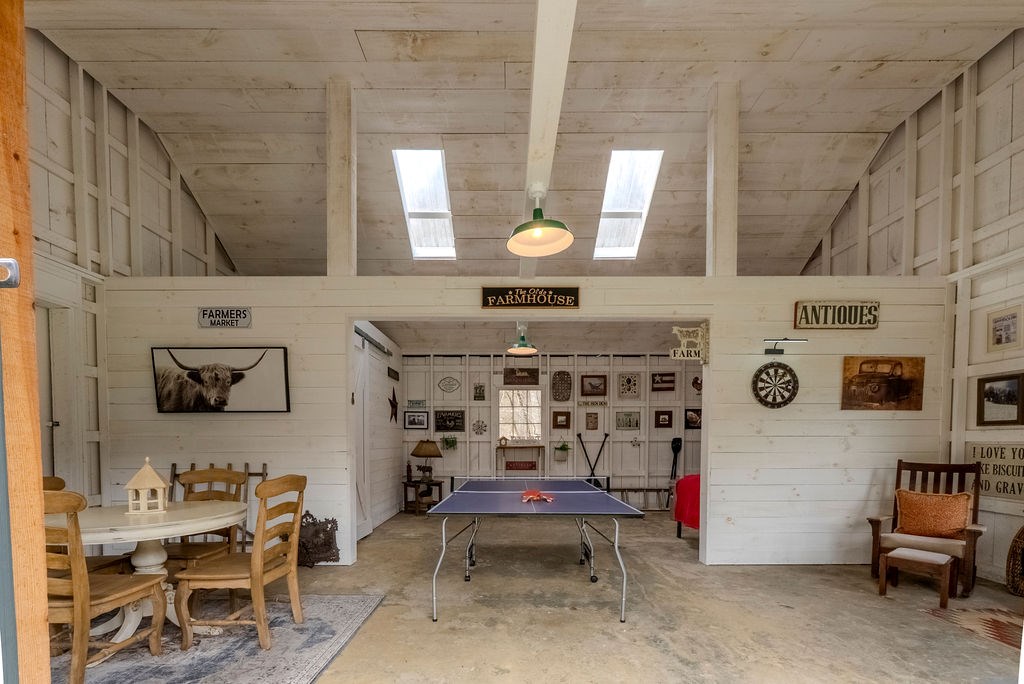 2195 North Jones Creek Rd