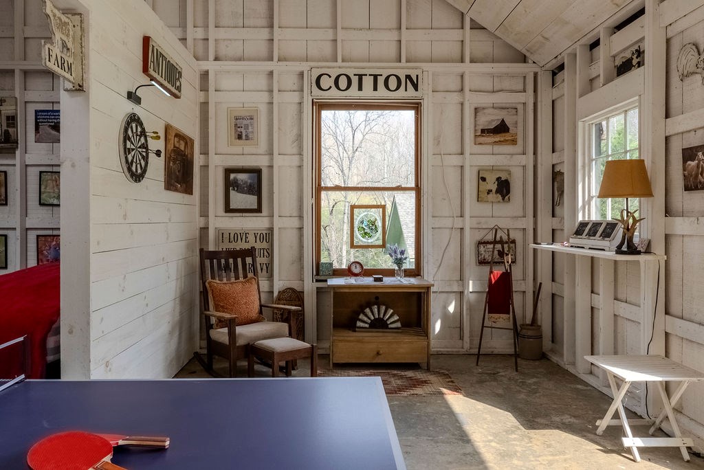 2195 North Jones Creek Rd