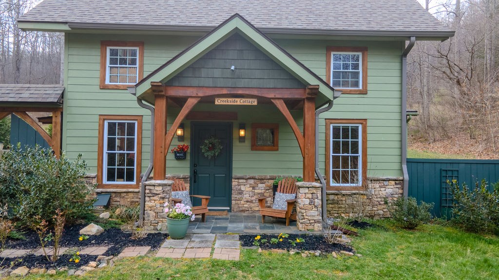 2195 North Jones Creek Rd