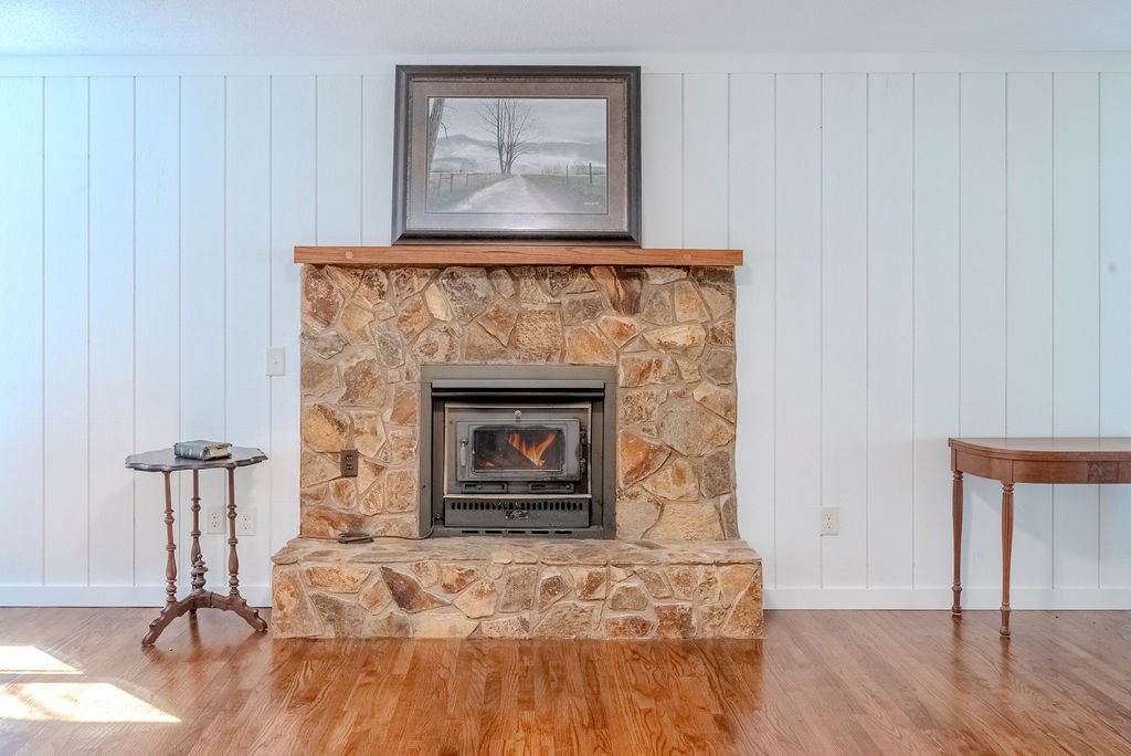 1862 Corbin Rd