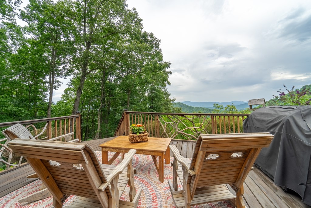 83 Enchanted Mountain Cove