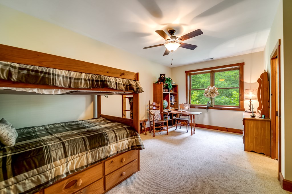 83 Enchanted Mountain Cove