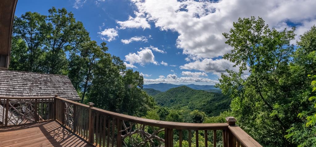 83 Enchanted Mountain Cove