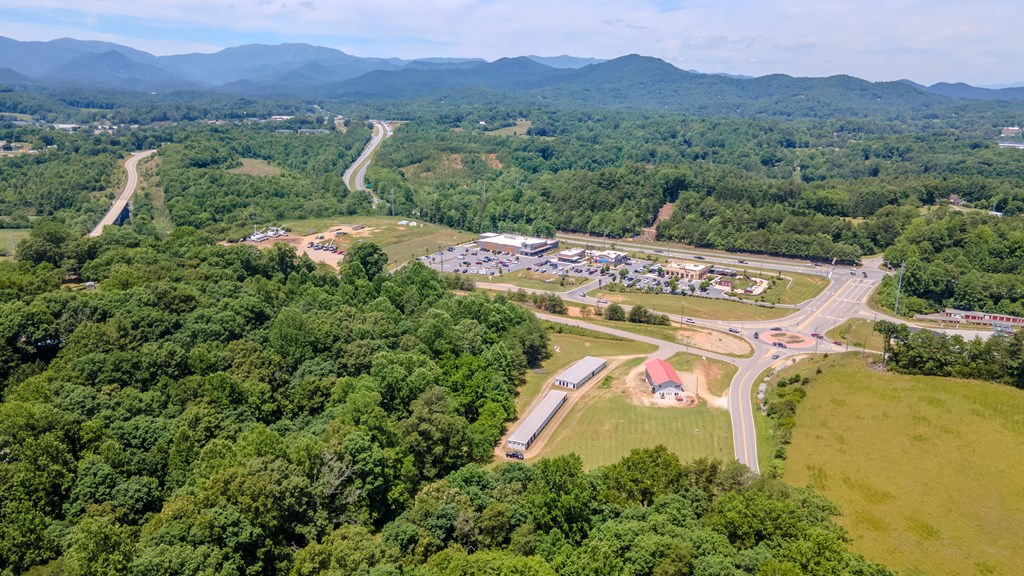 503 Dowdle Mtn Rd