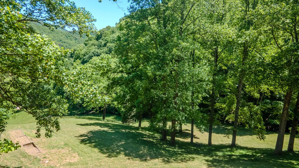 1760 Lakey Creek Road