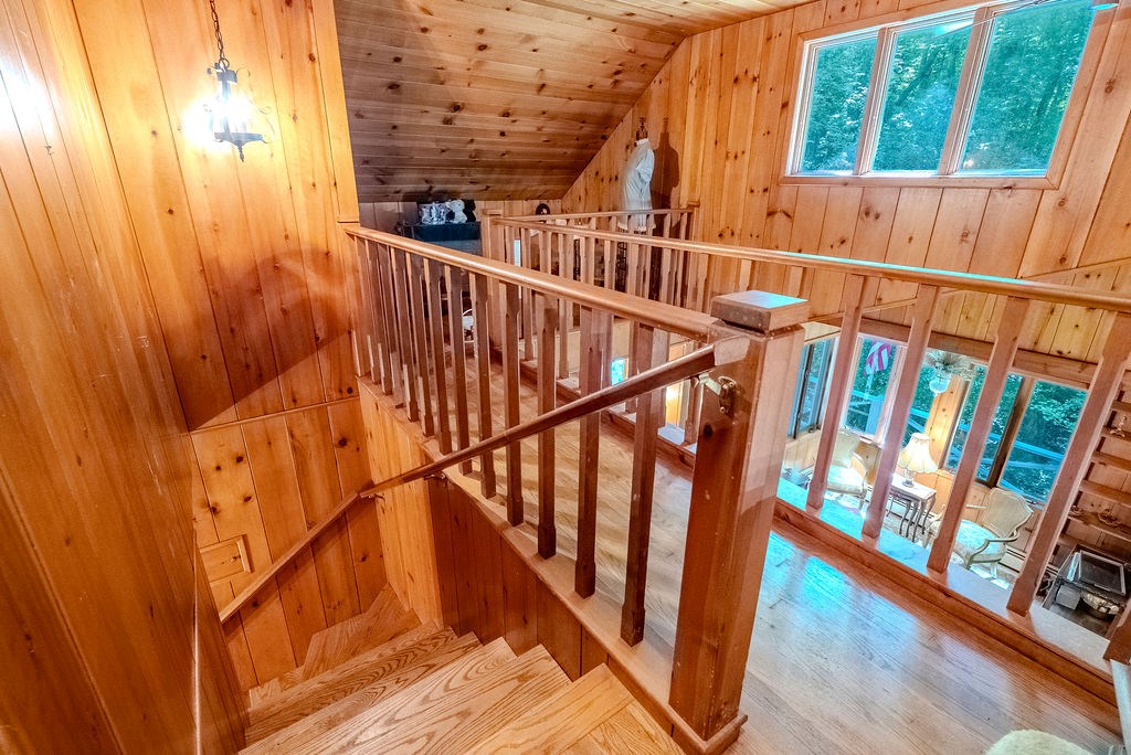 182 Brandy Lane