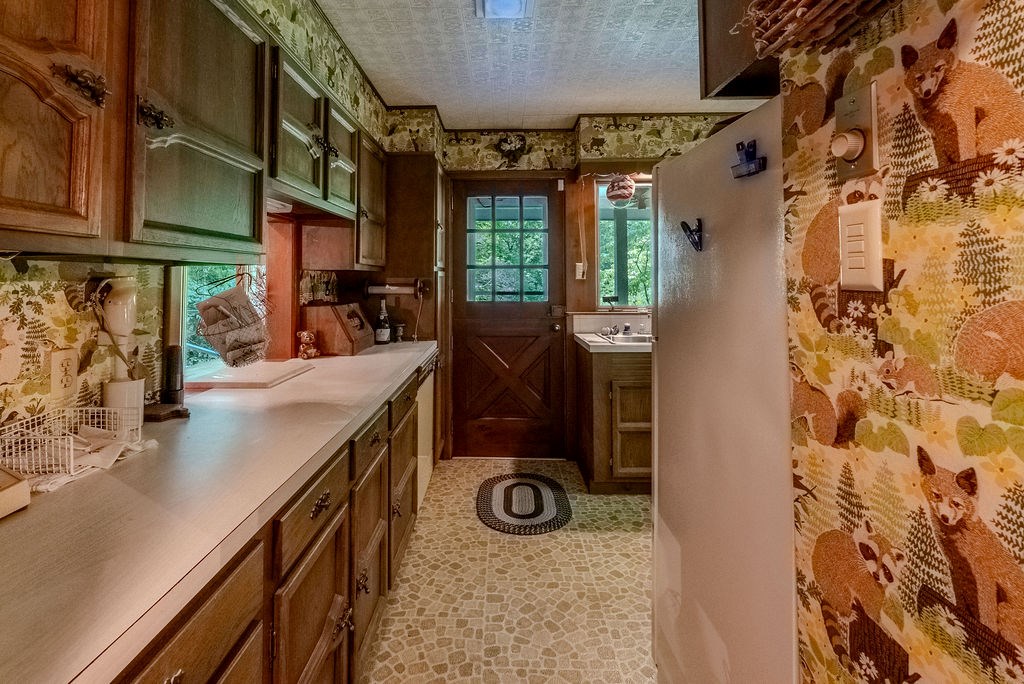 182 Brandy Lane