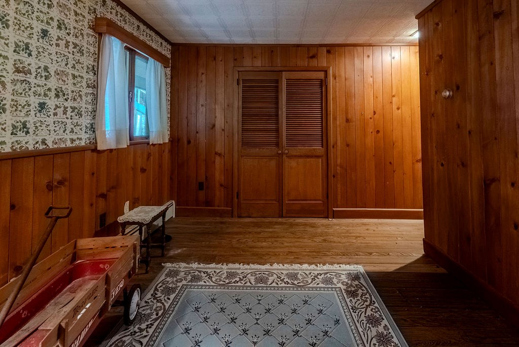 182 Brandy Lane