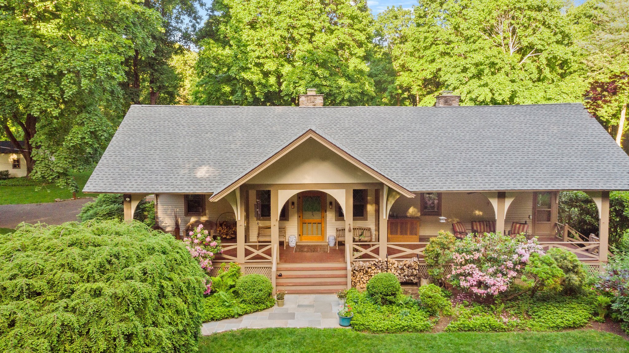 34 Lonetown Road