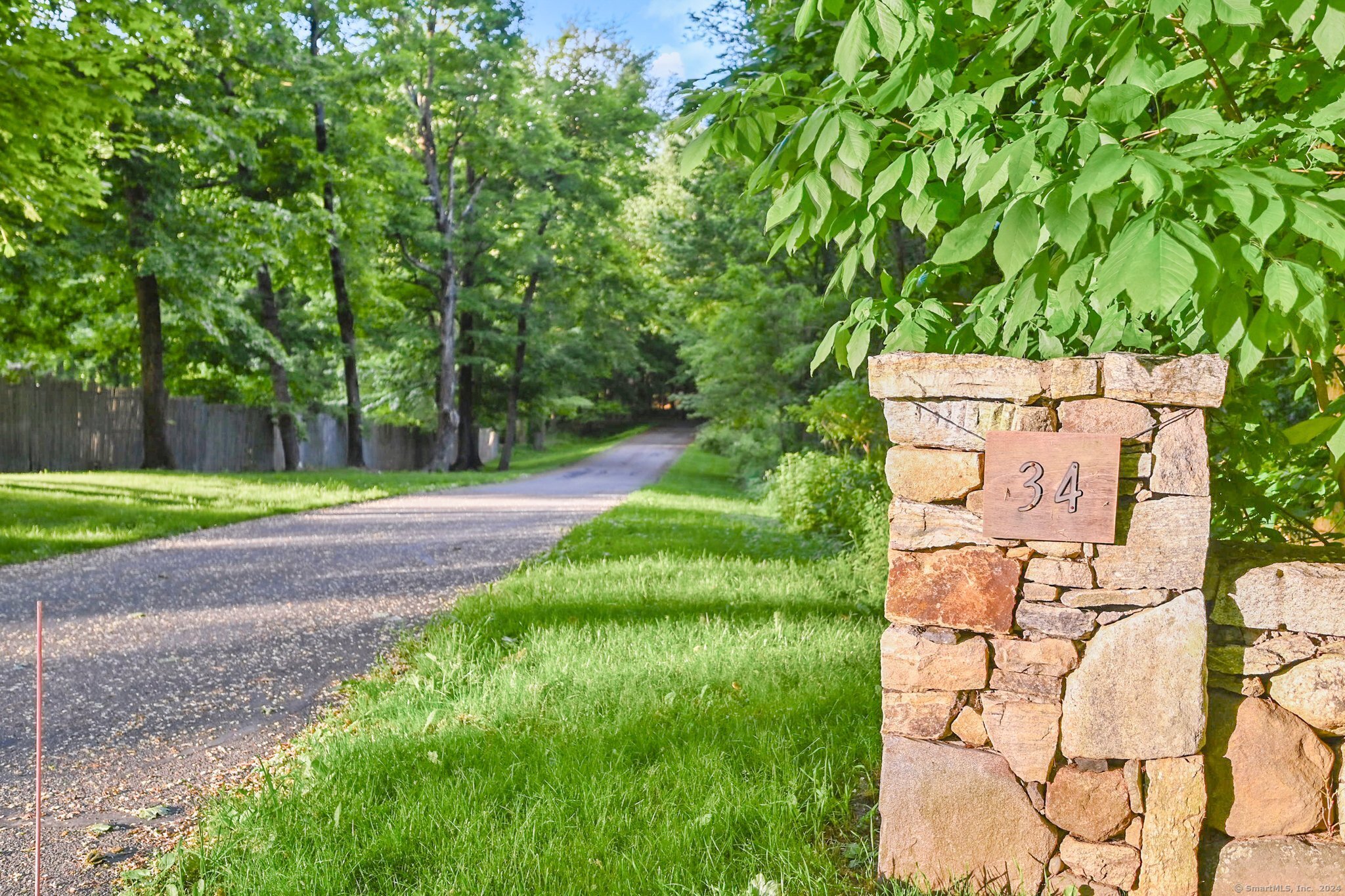 34 Lonetown Road