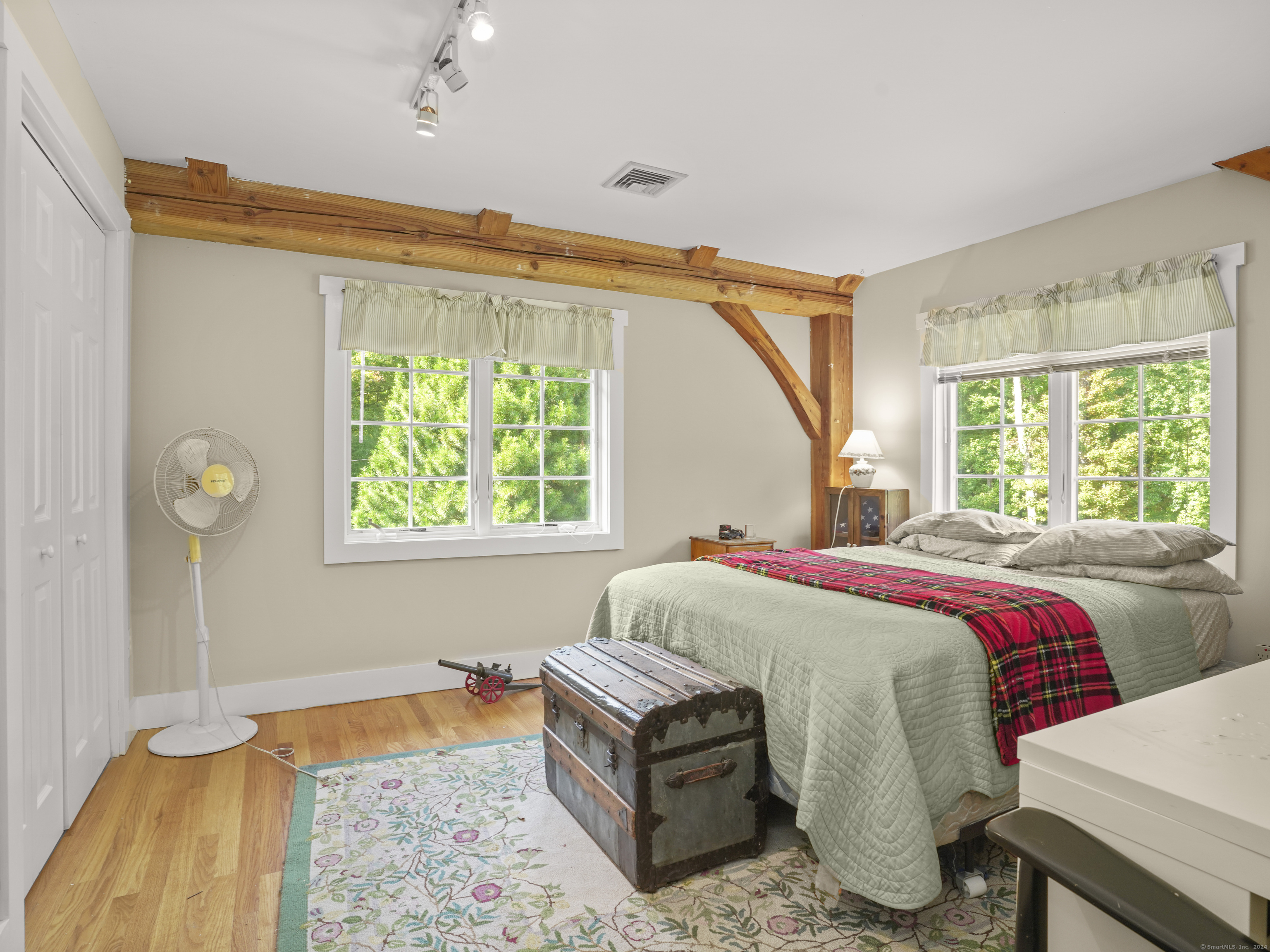 47 Chestnut Woods Road