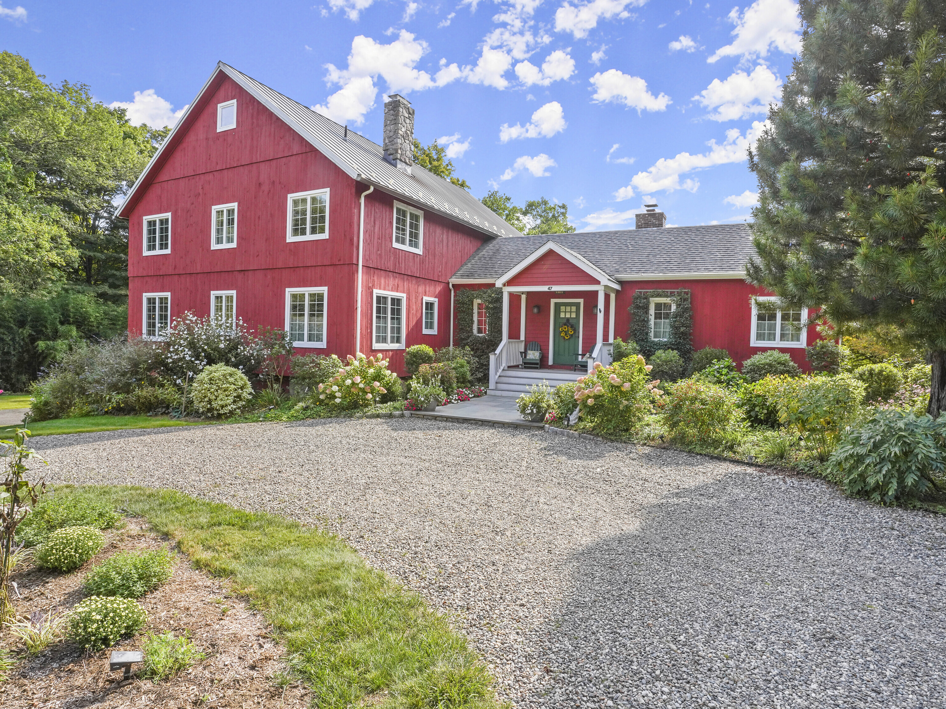47 Chestnut Woods Road