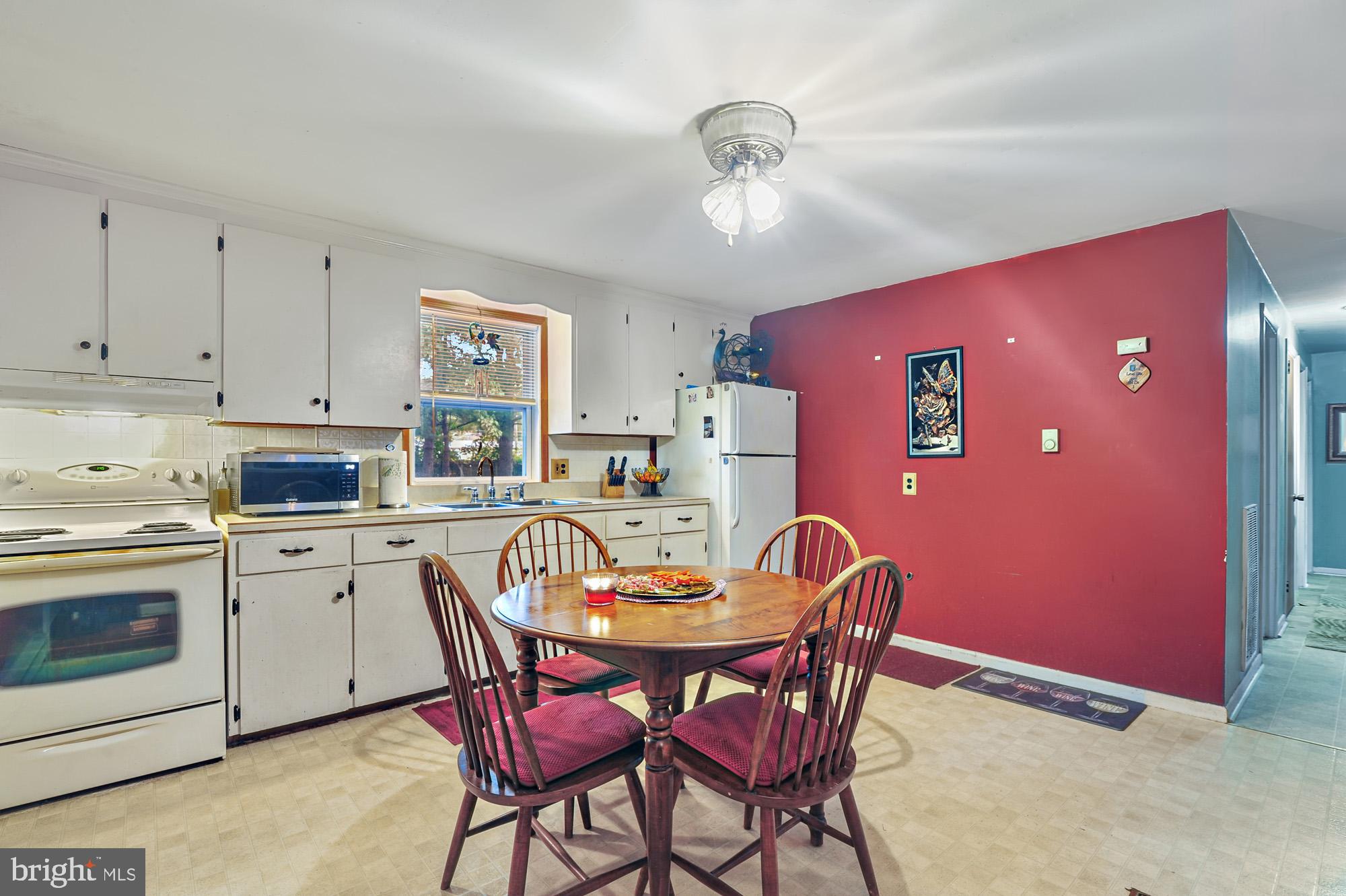 232 Cherry Dr