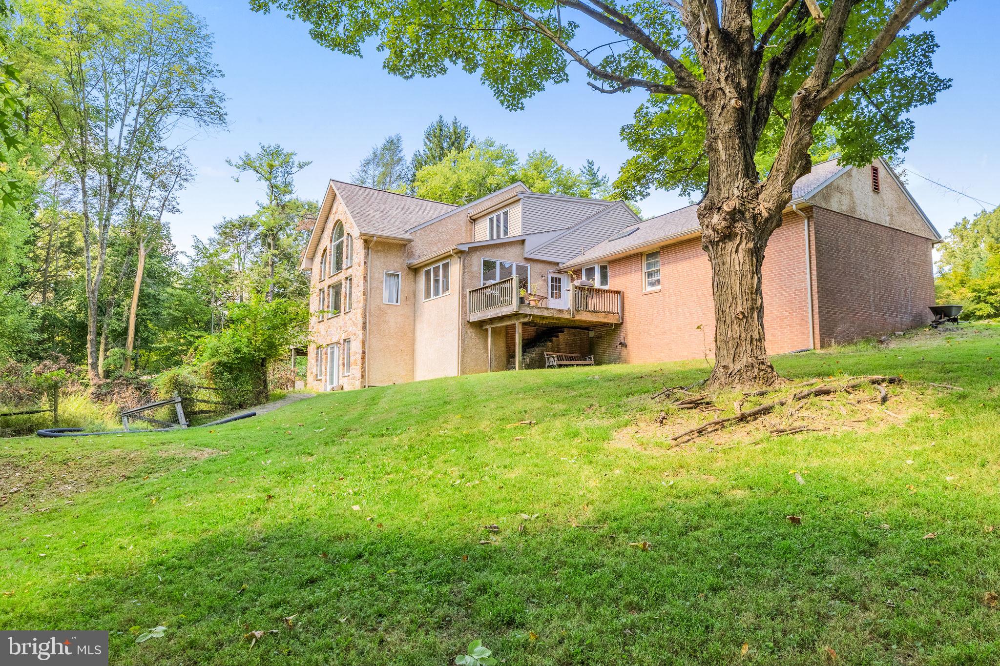 9 Walnut Ridge Rd