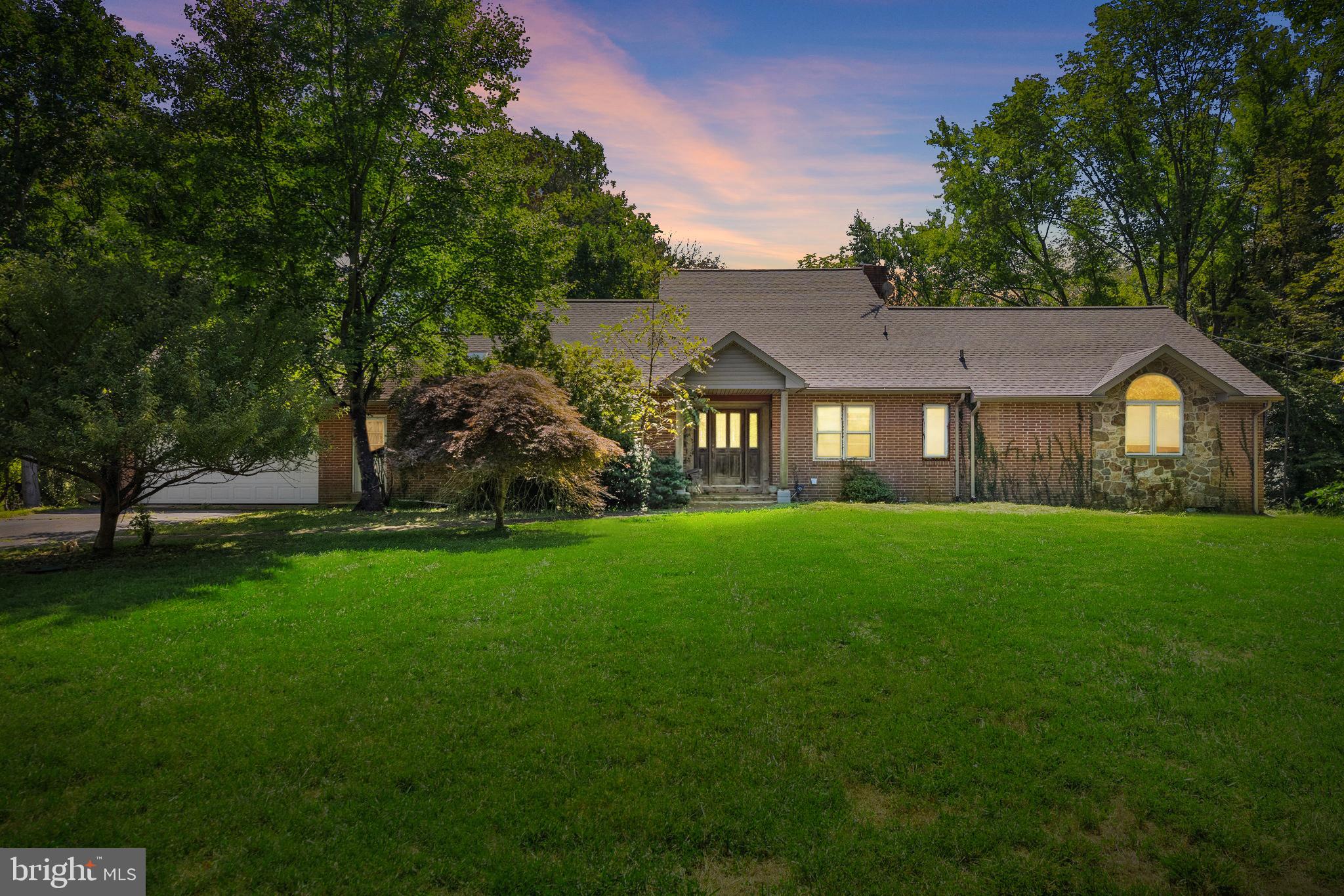 9 Walnut Ridge Rd