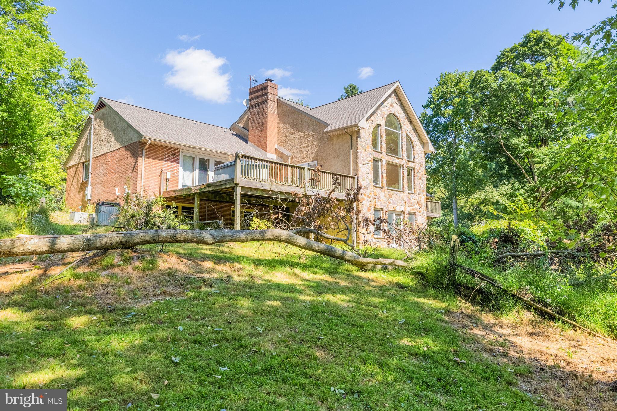 9 Walnut Ridge Rd