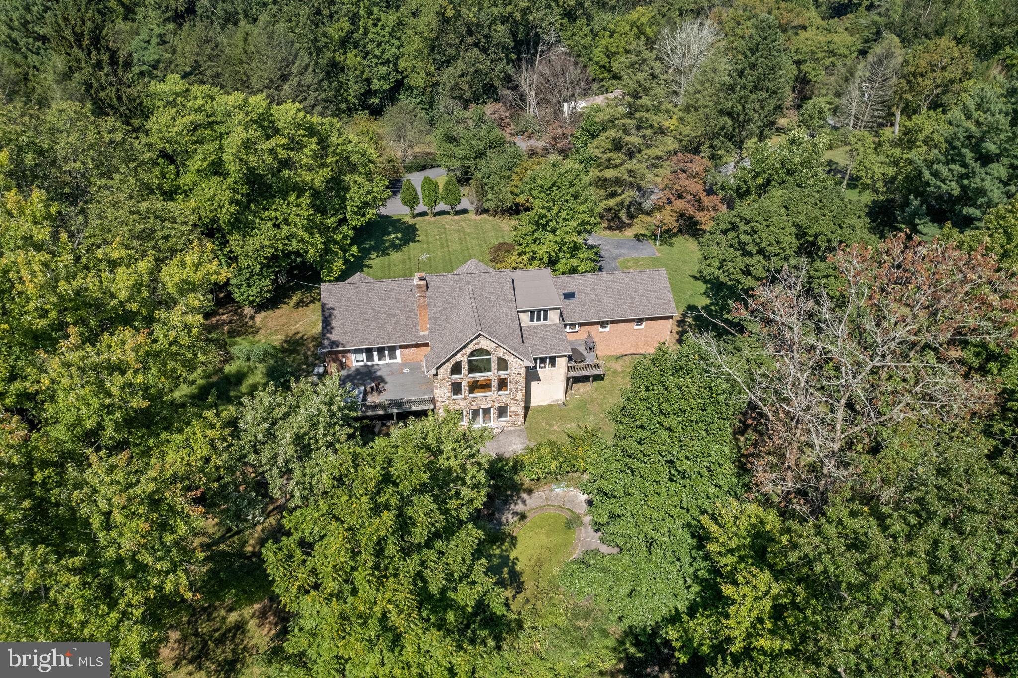 9 Walnut Ridge Rd