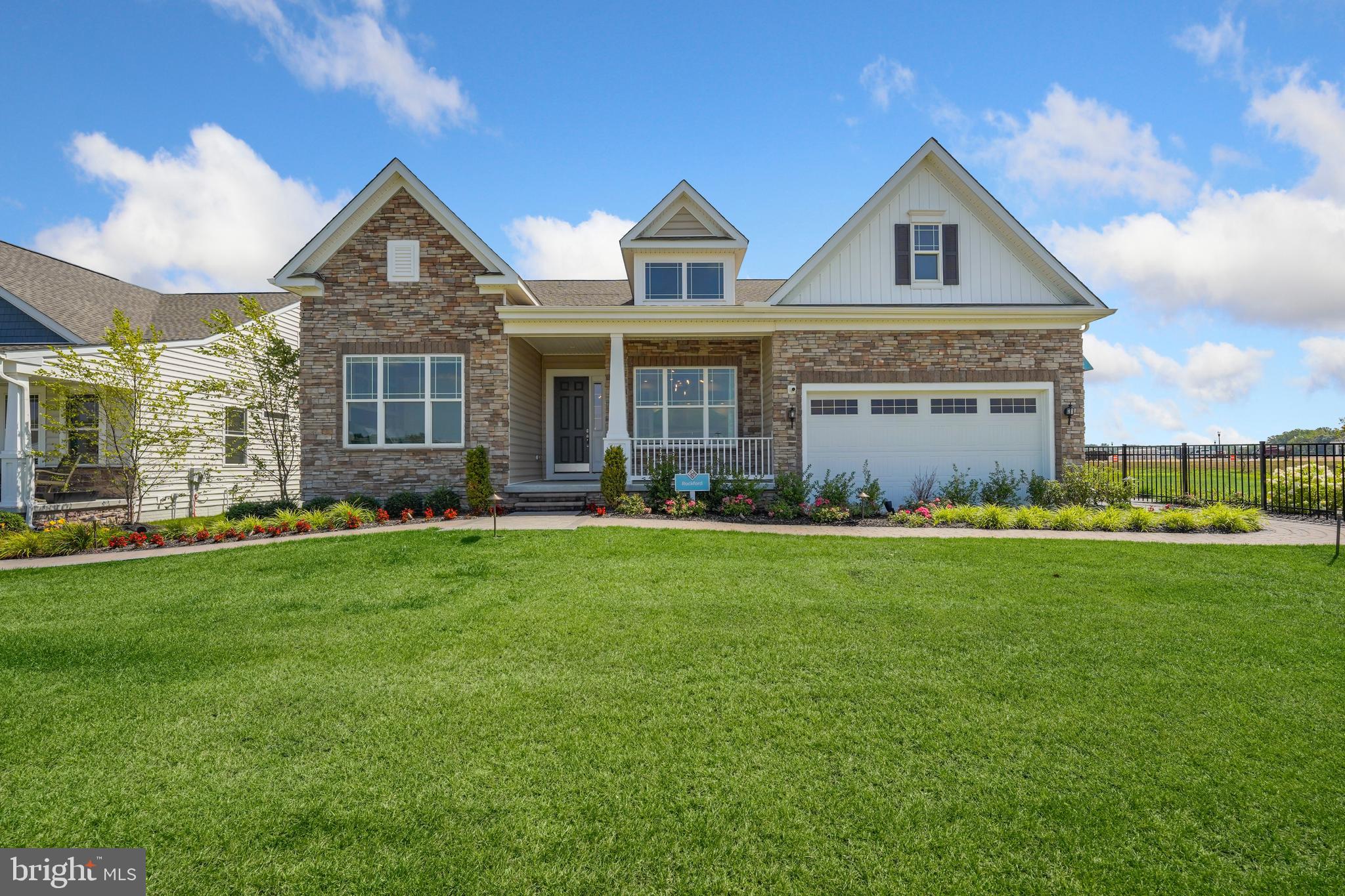 772 Honey Locust Rd