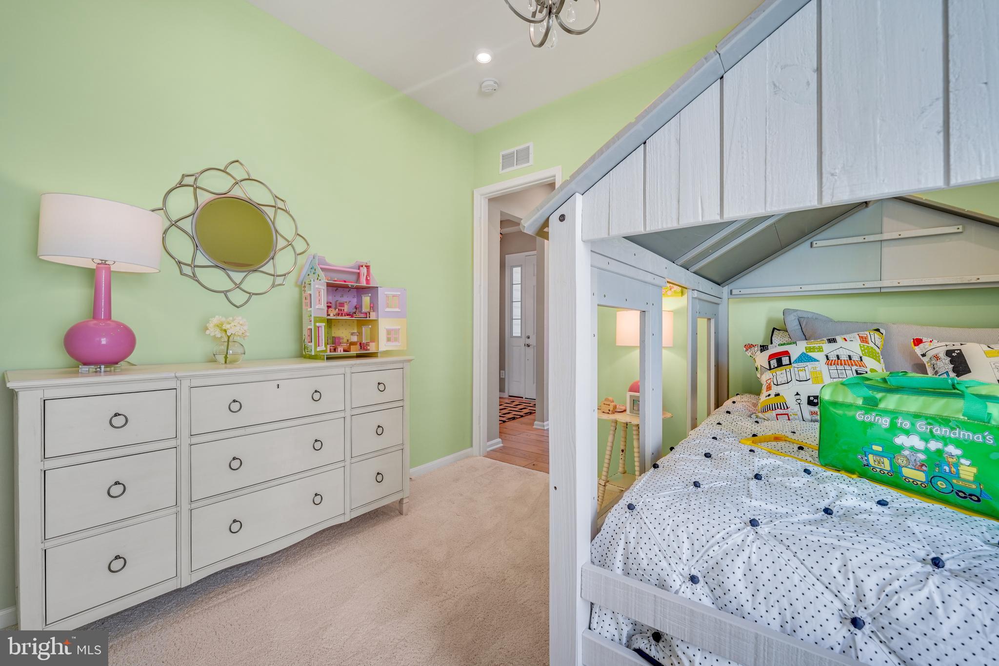 772 Honey Locust Rd