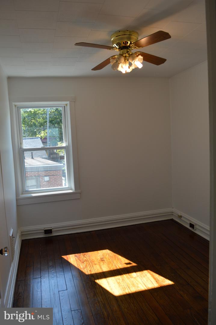 608 S Bancroft Pkwy