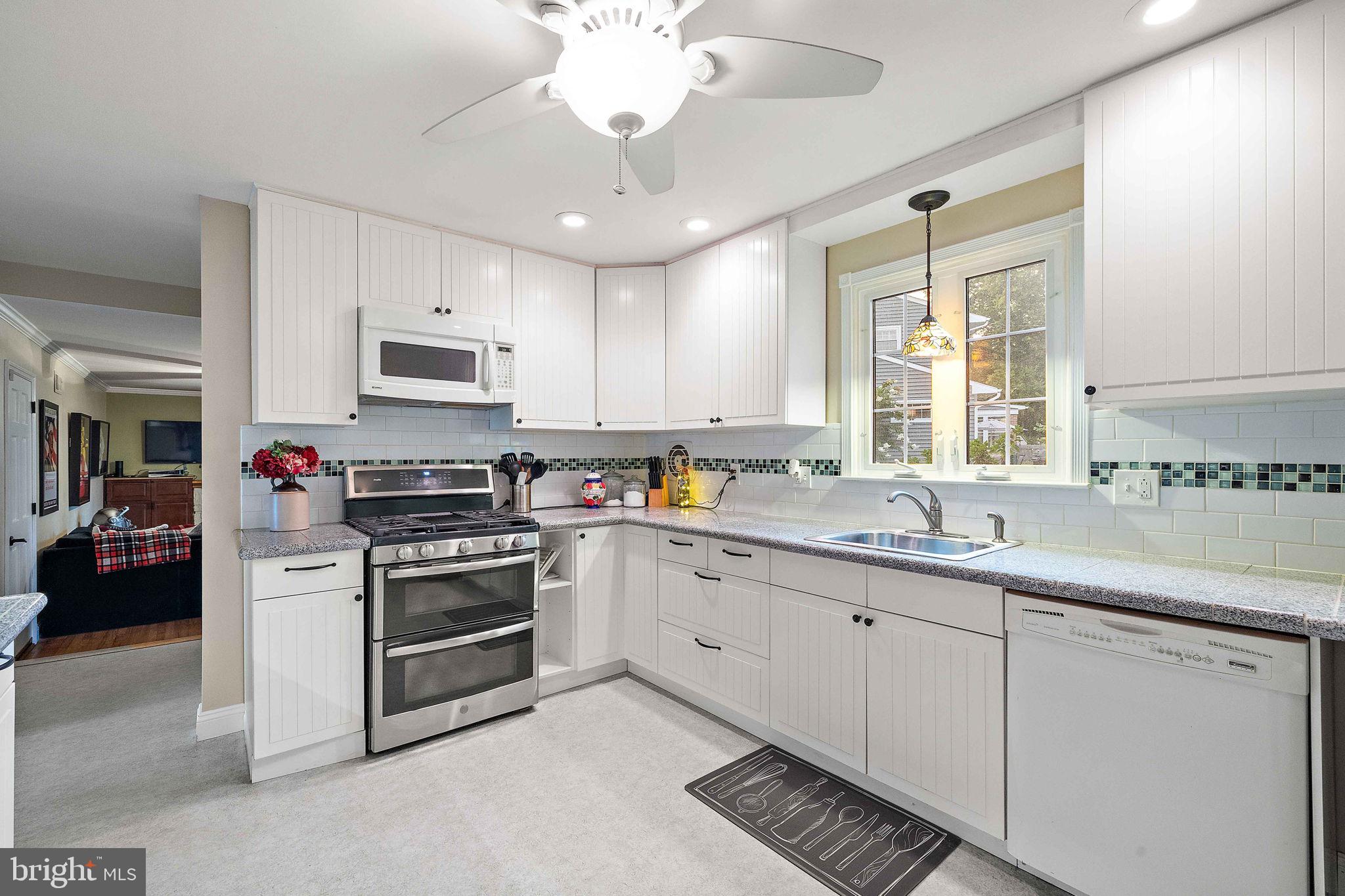 2515 Berwyn Rd