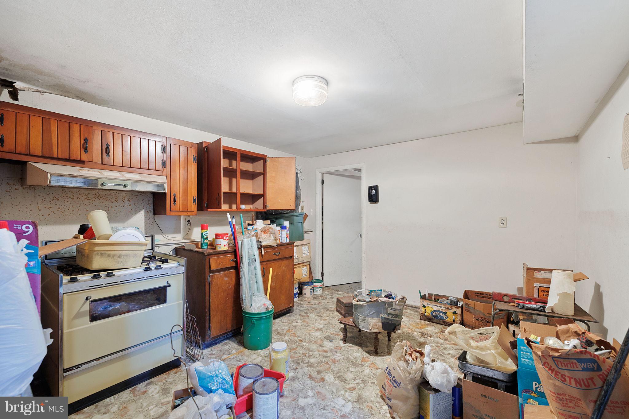 11 Raintree Dr