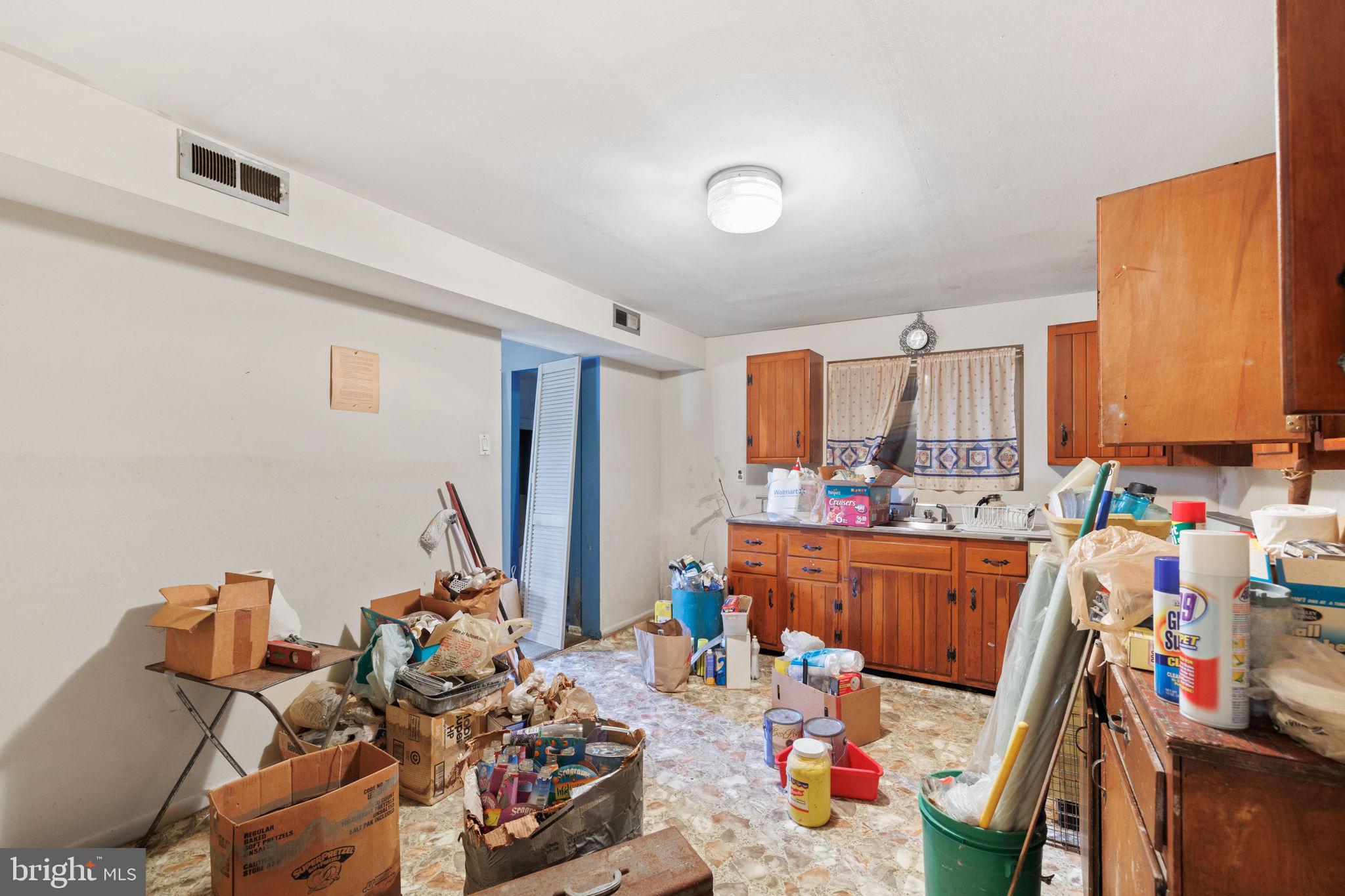 11 Raintree Dr