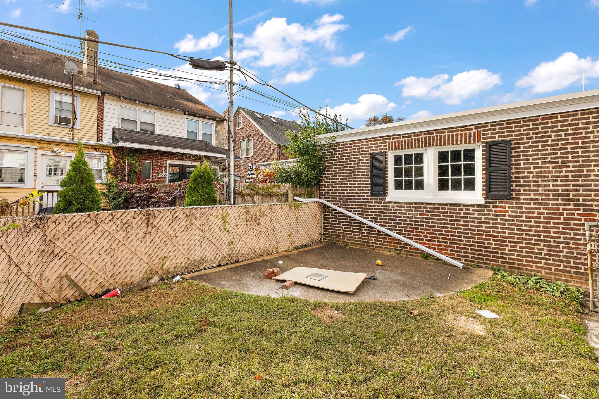 802 McCabe Ave