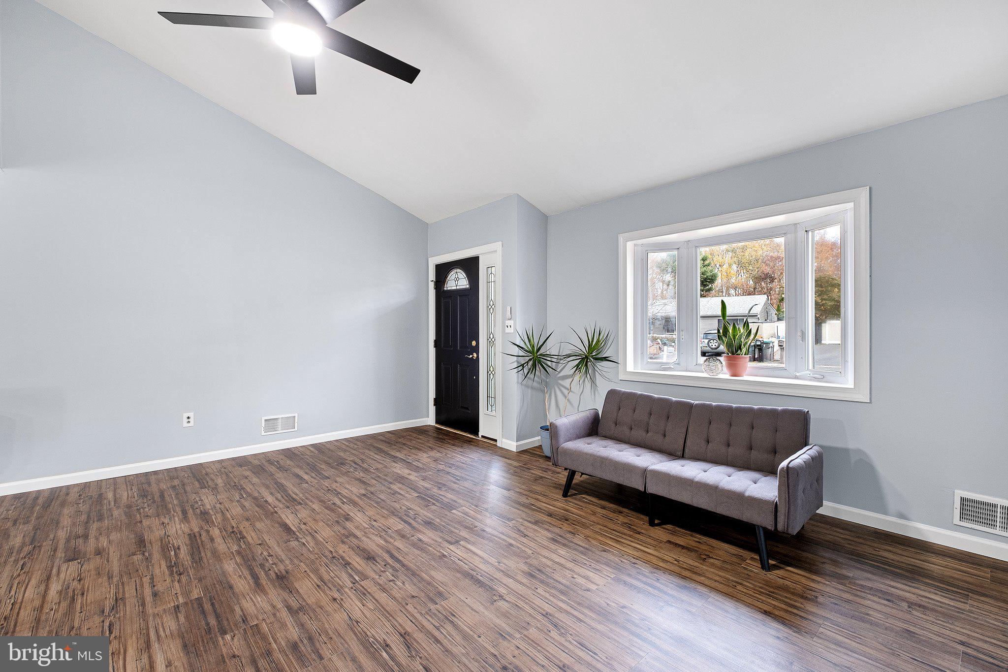 120 Piano Dr