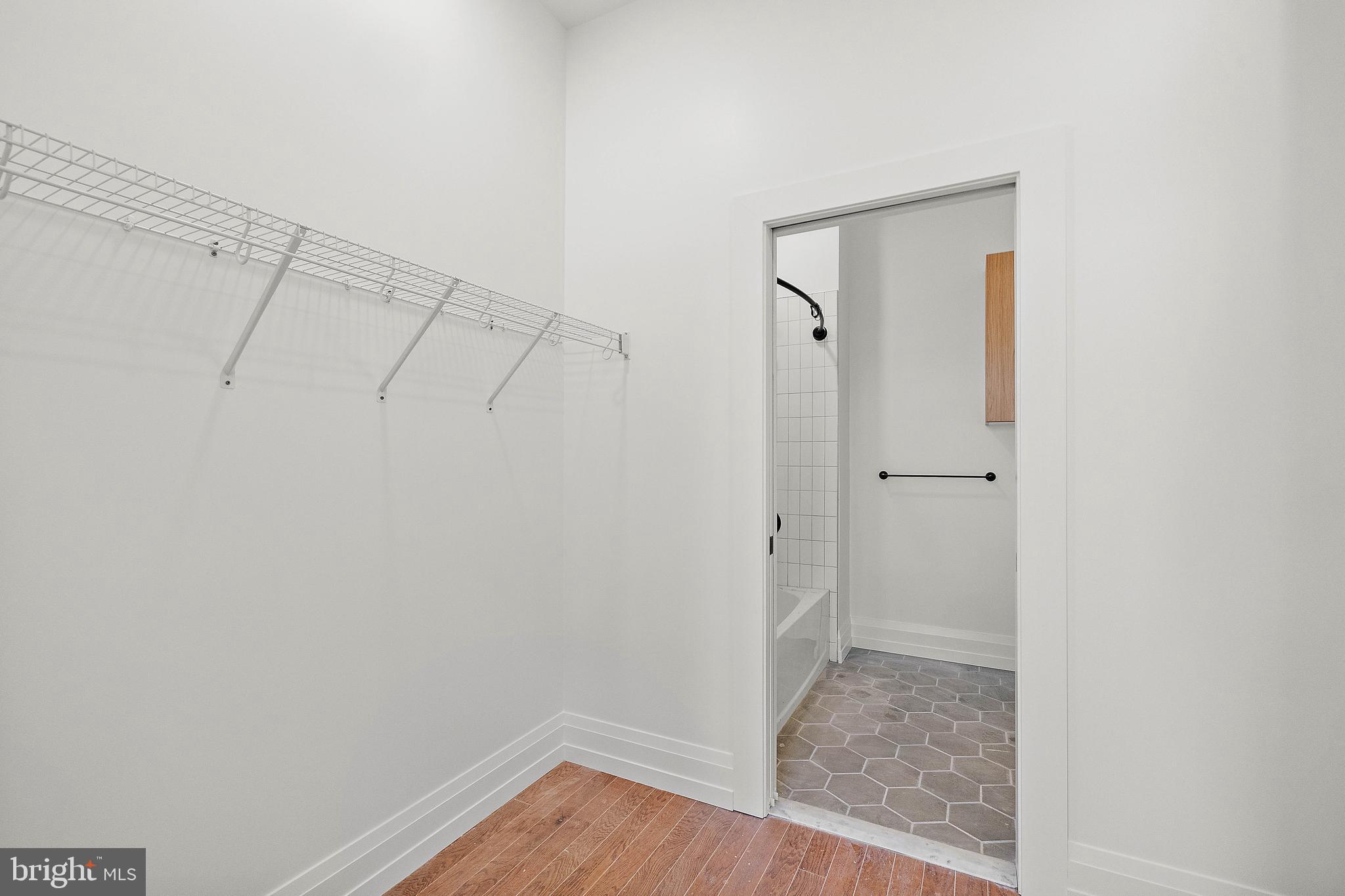 801 N Market St #202