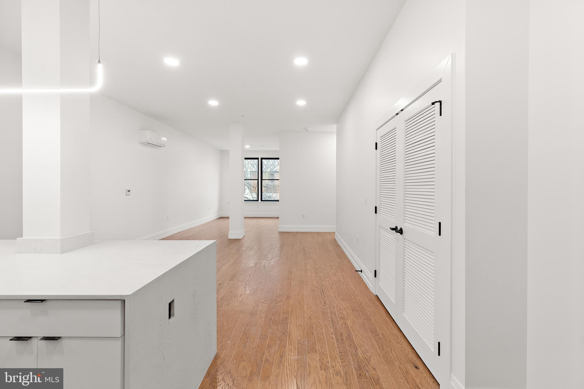 801 N Market St #205