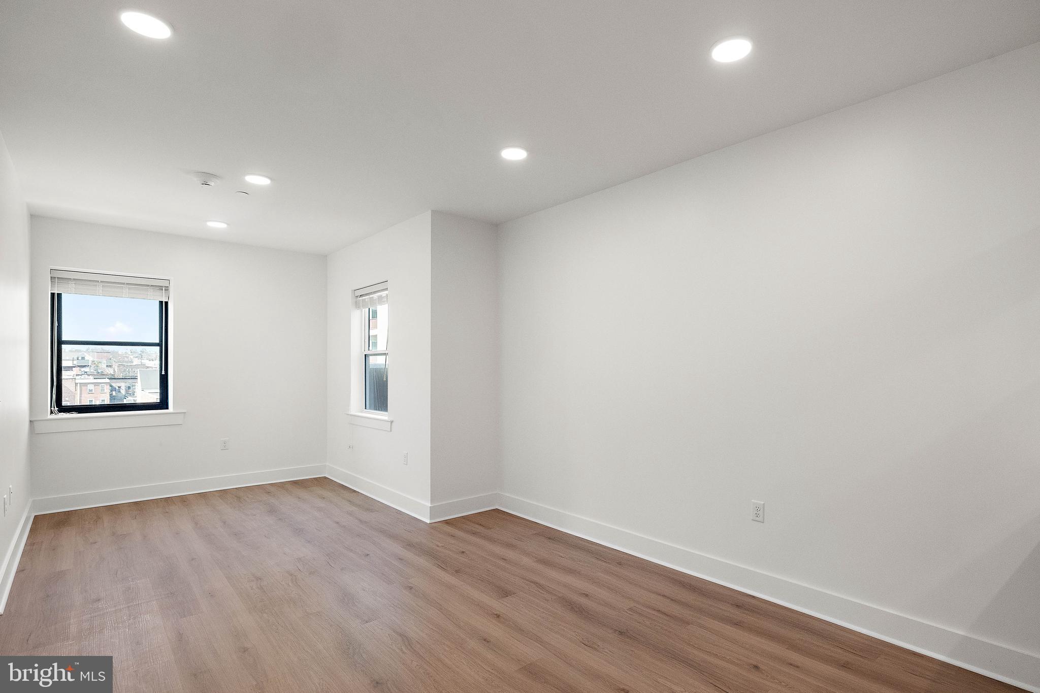 801 N Market St #302