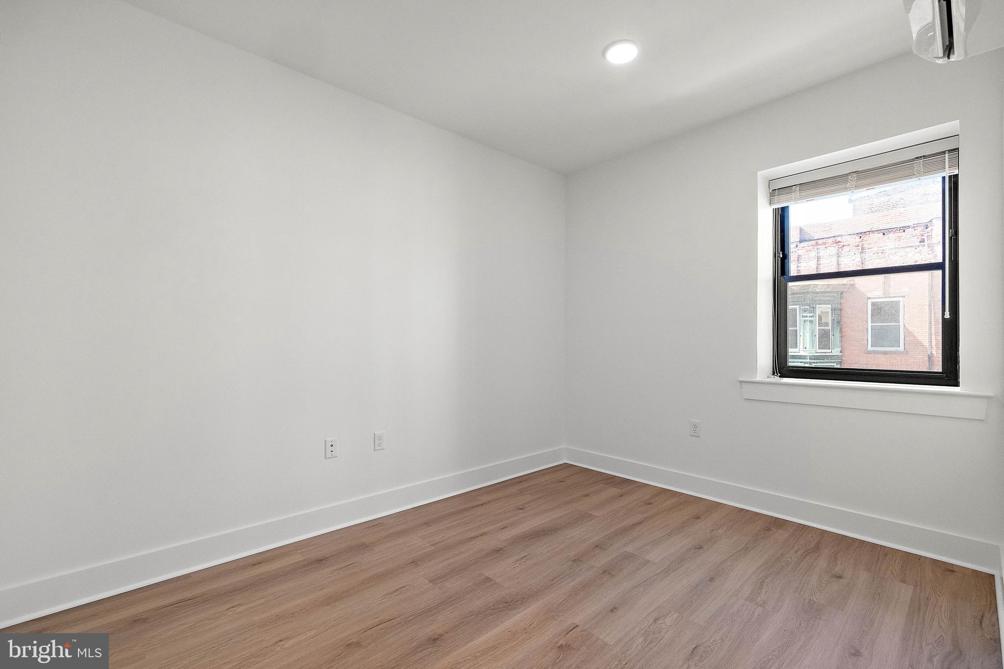 801 N Market St #302