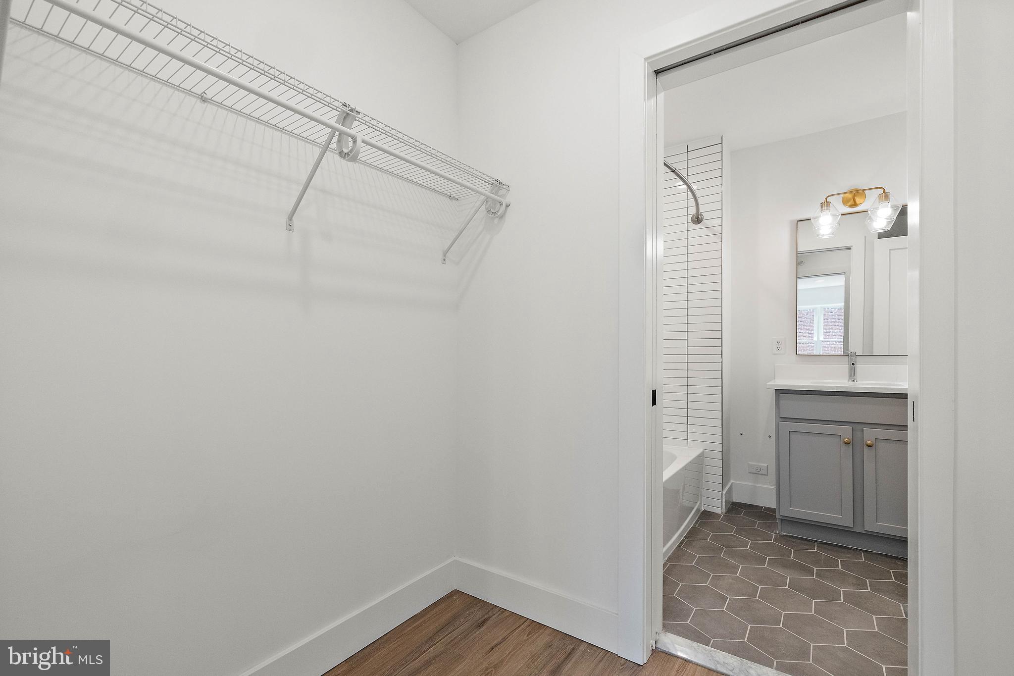 15 W Girard #303