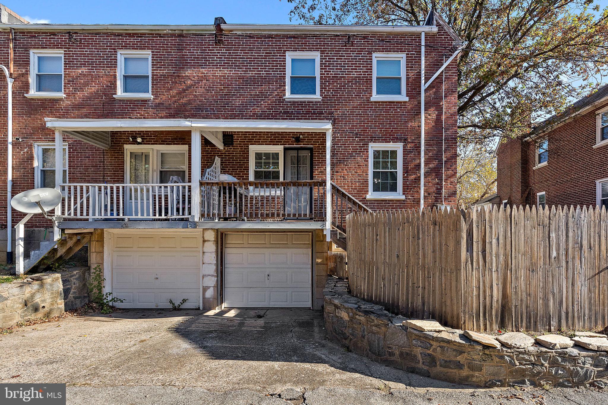 812 W 34th St