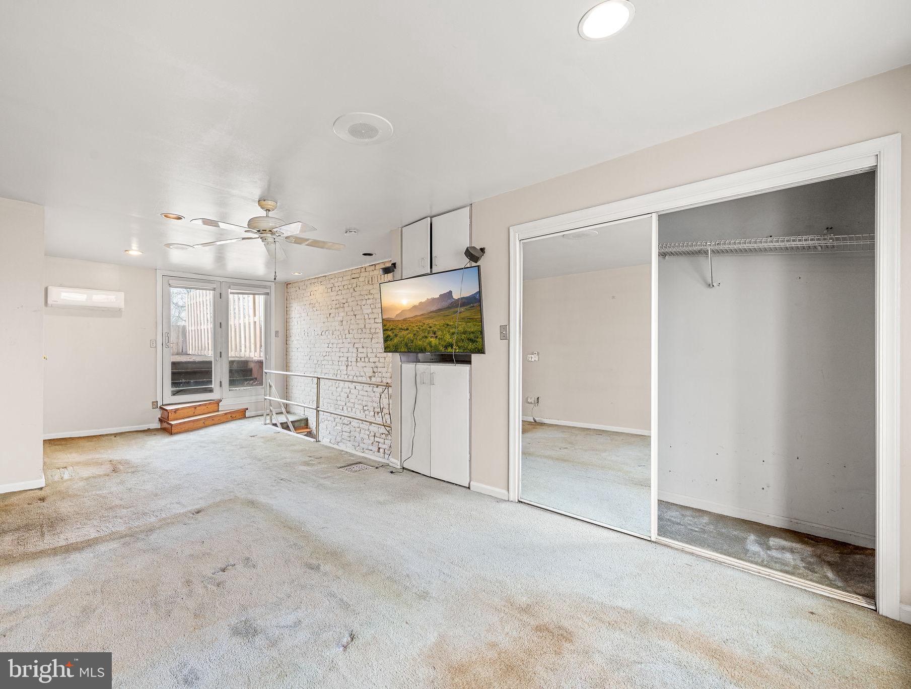 1325 N Dupont St