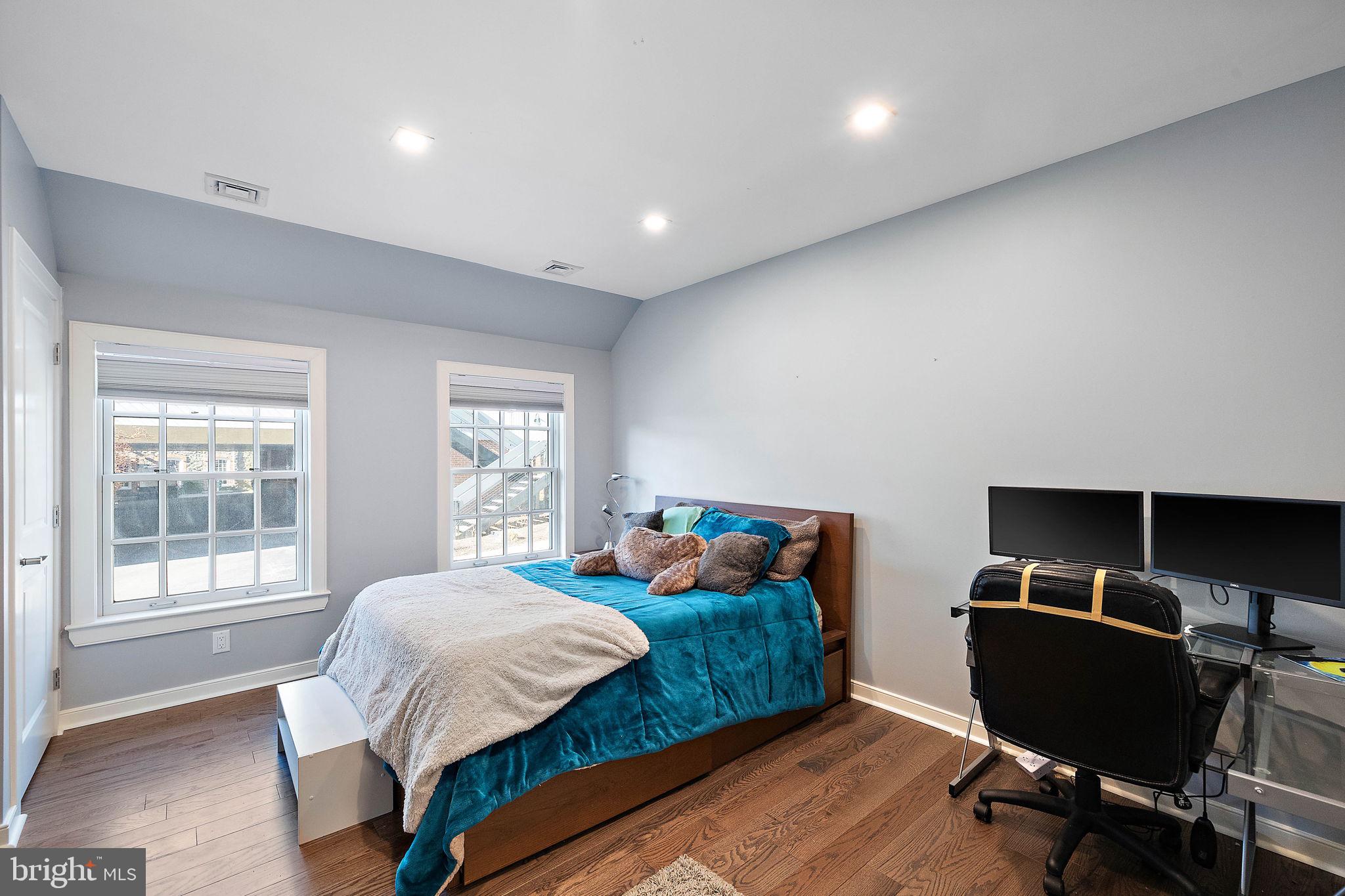 20 S Falls Rd #20
