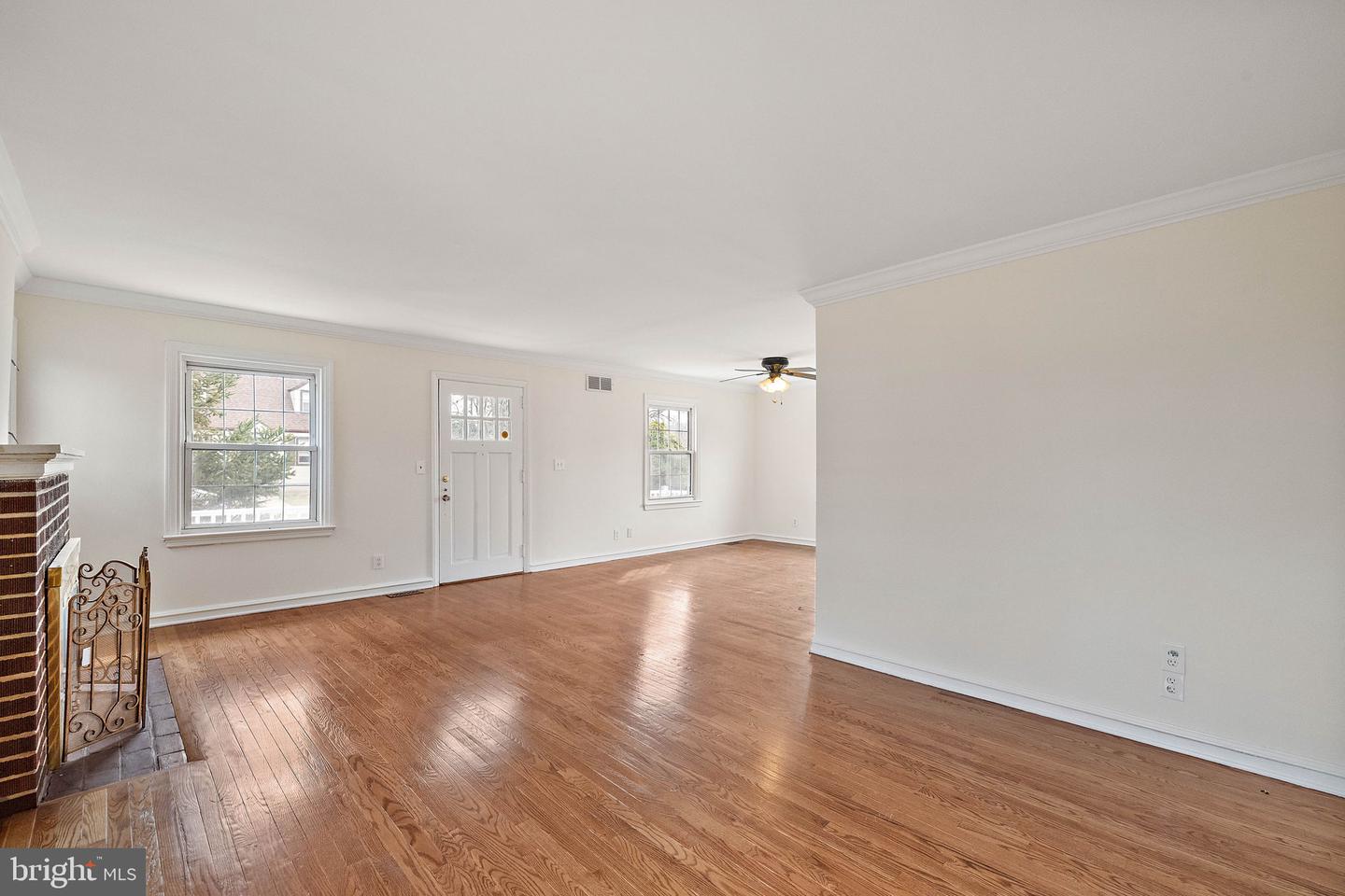 401 Jackson Ave