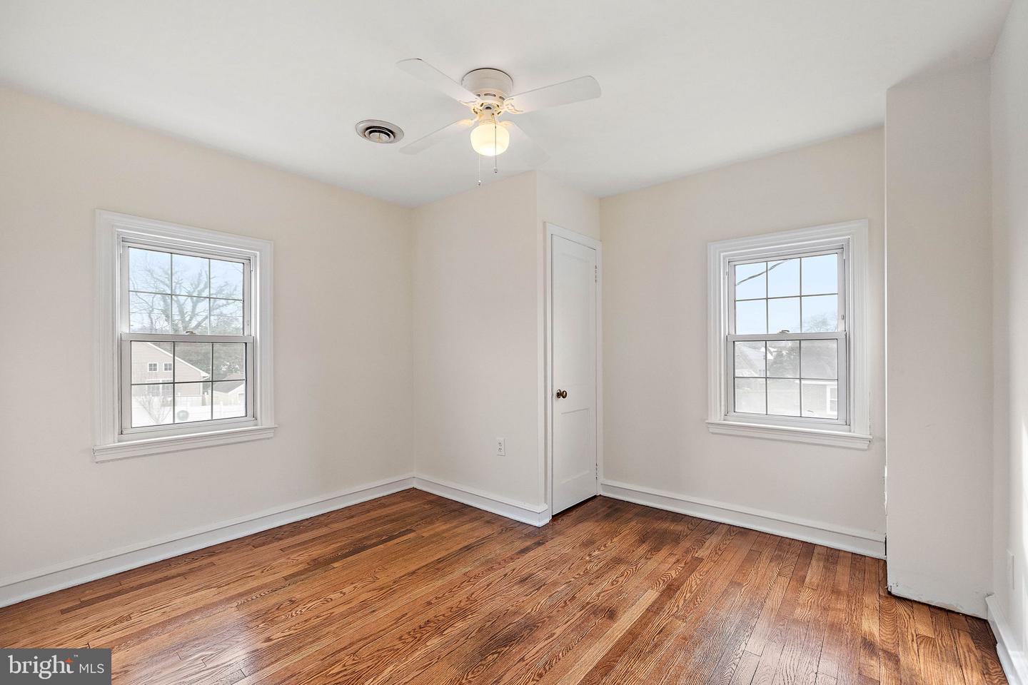 401 Jackson Ave