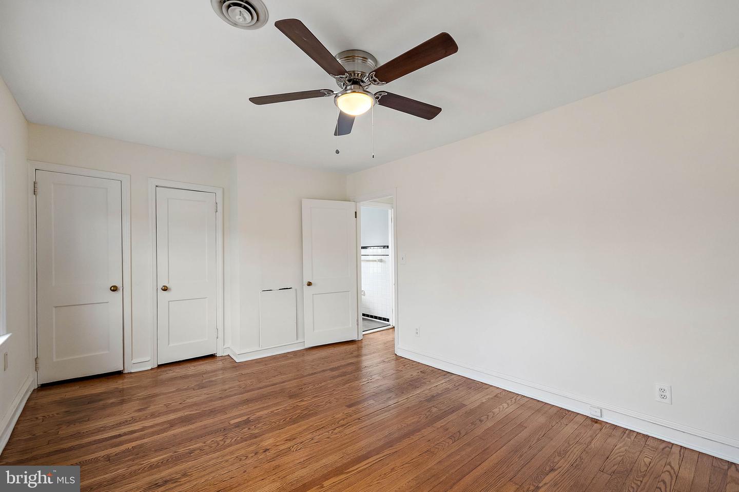 401 Jackson Ave