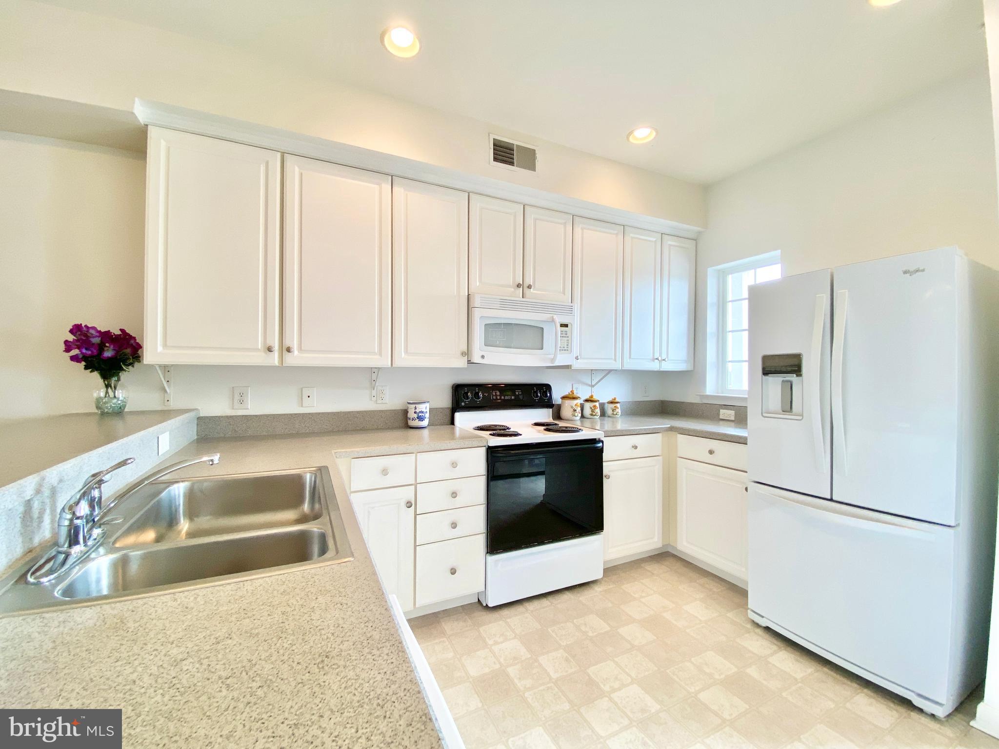 101-Unit Colonial Downs Ct #1304
