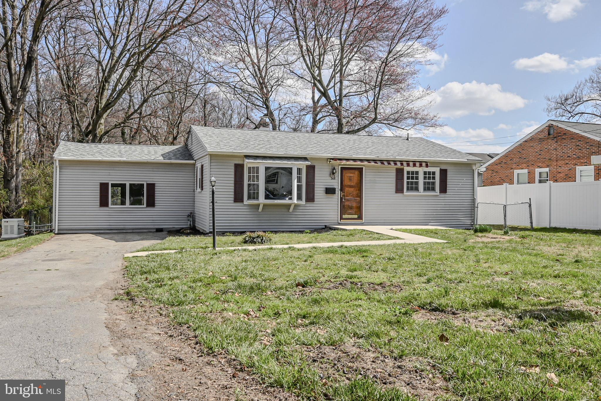 308 S Gray Ave