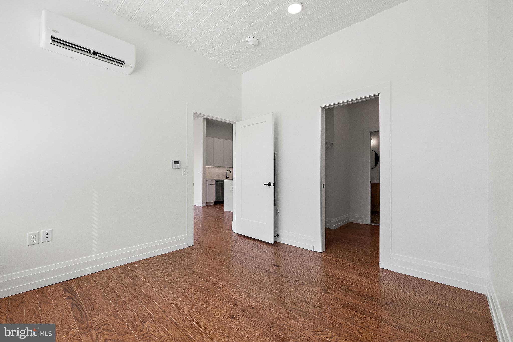 801 N Market St #203